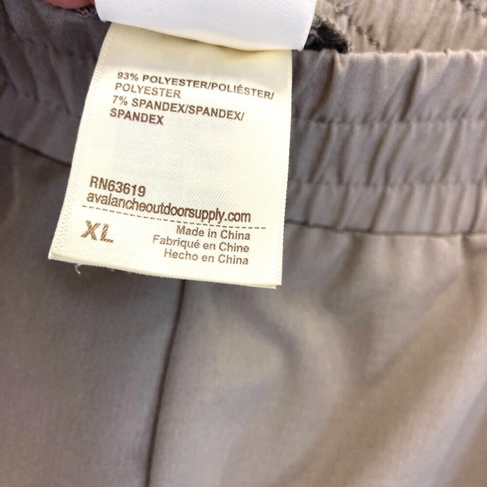 AVALANCHE Trailblazer Cargo Pants Women's Size XL Tan Pockets Hiking Outdoor EUC - Picture 5 of 15